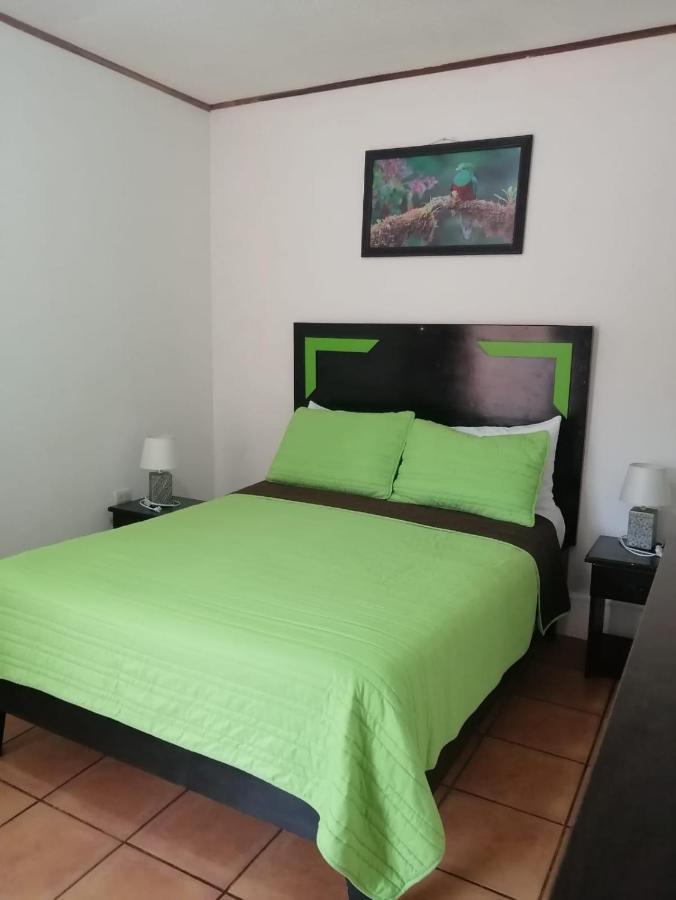 Hotel Santa Fe B&B Монте-Верде Экстерьер фото