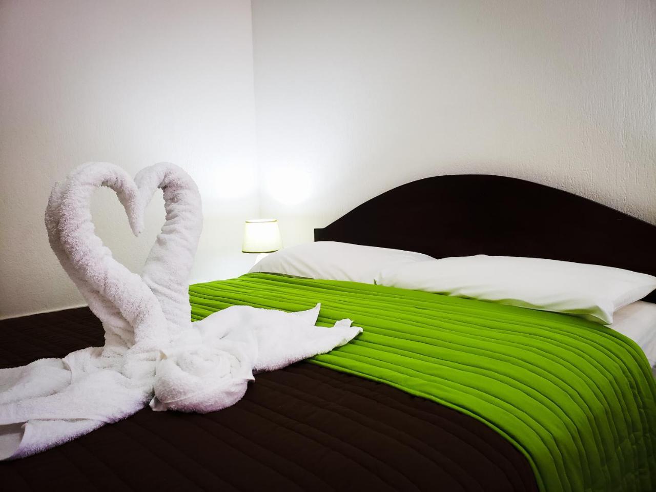 Hotel Santa Fe B&B Монте-Верде Экстерьер фото